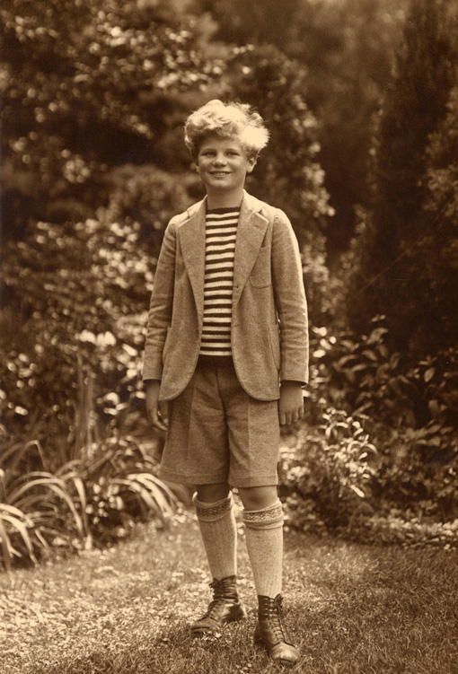 Wells Lewis, 1927; Wells was the son of Sinclair and Grace Lewis, born in 1917